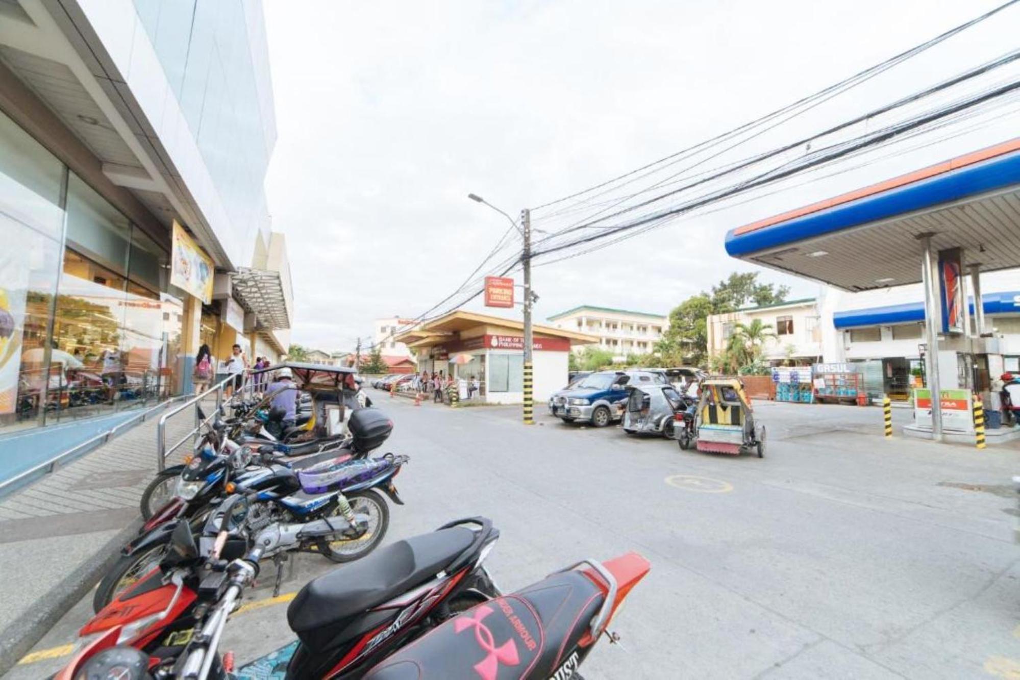 Reddoorz @ Q Abeto Street Mandurriao Iloilo Exterior foto