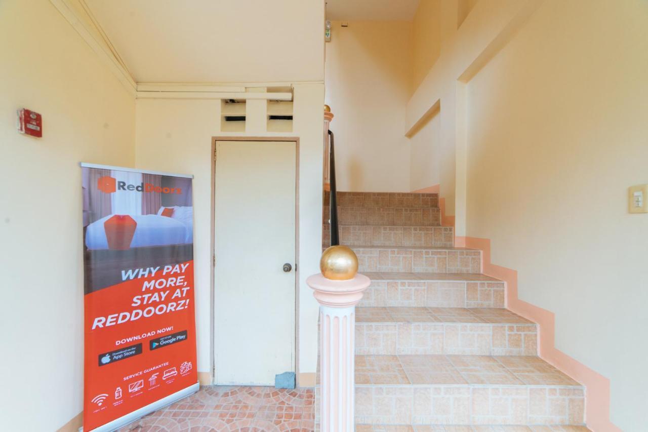 Reddoorz @ Q Abeto Street Mandurriao Iloilo Exterior foto